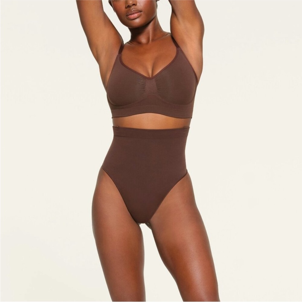 Skims Core Control High Waist Thong